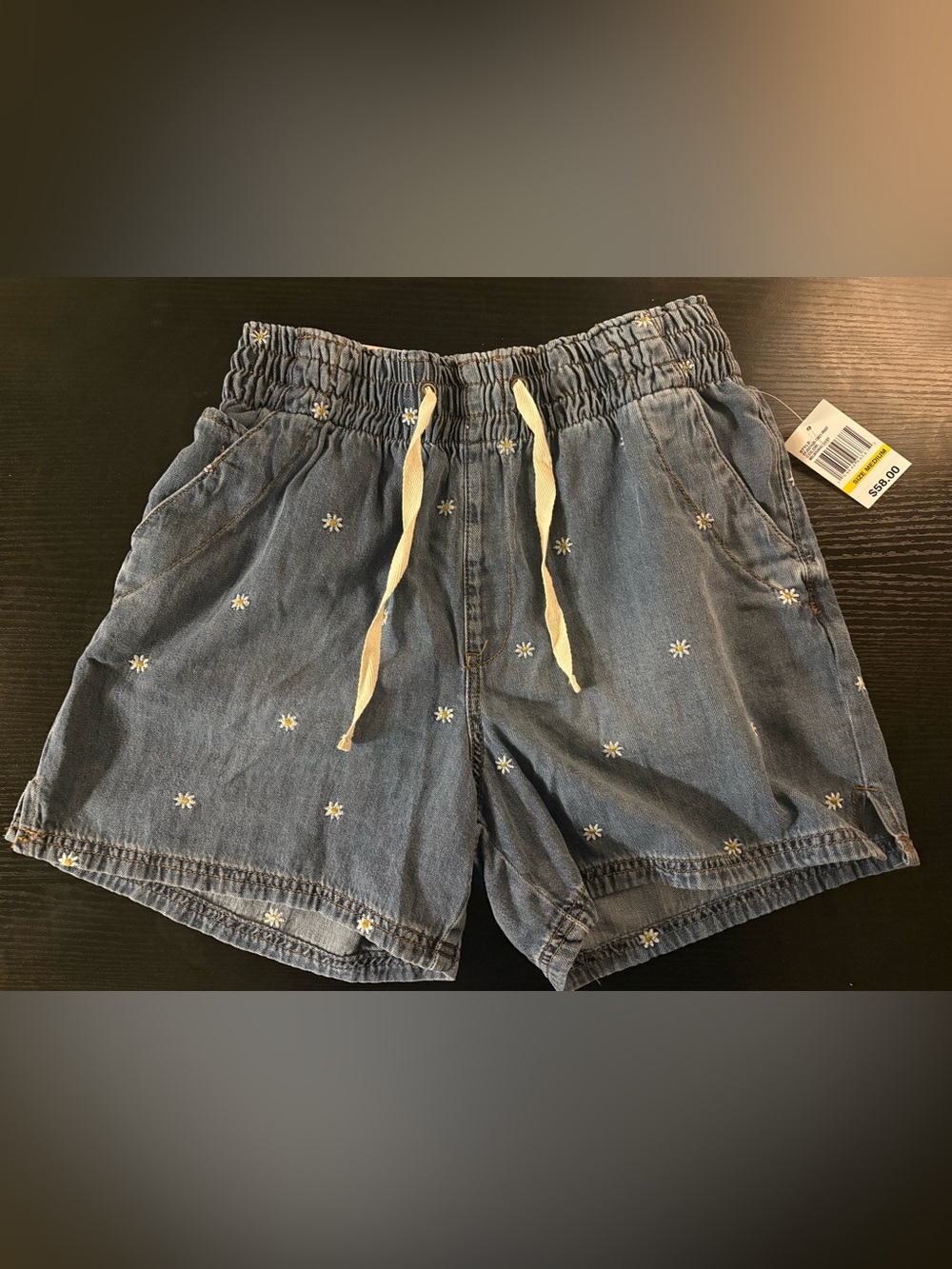 Kensie Jeans White Daisy Embroidered High Rise Drawstring Denim Shorts M NWT